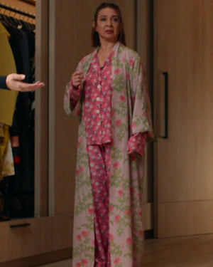 Loot S03 Maya Rudolph Pink Floral Pajamas