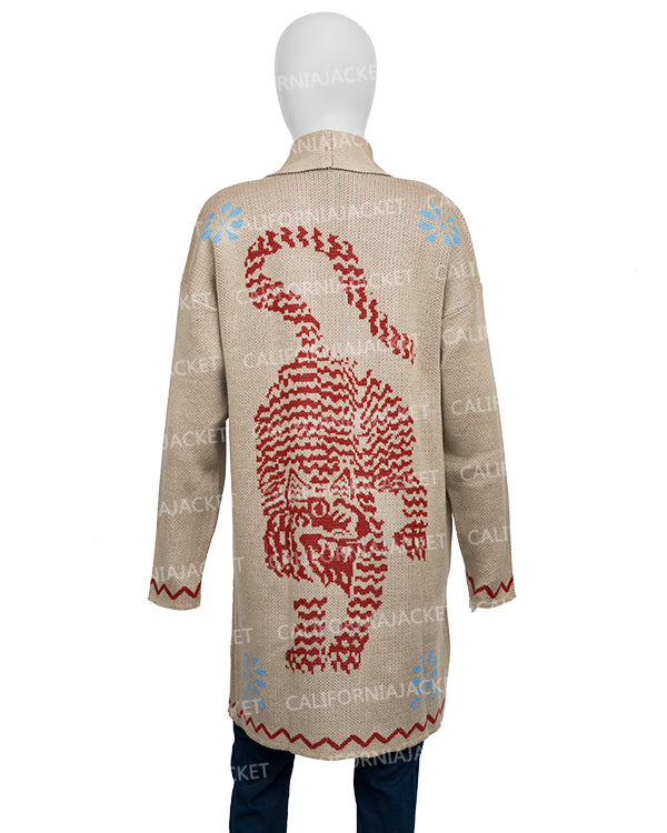 Leave The World Behind 2023 Julia Roberts Long Cardigan - view 4