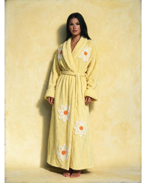 The Nanny S03 Fran Drescher Yellow Daisies Robe - view 2
