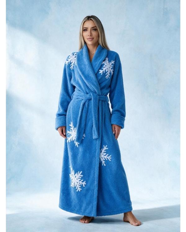 The Nanny S03 Fran Drescher Blue Snowflakes Robe