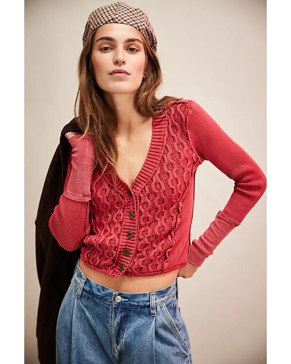 A Merry Little Ex-Mas 2025 Alicia Silverstone Red Cardigan