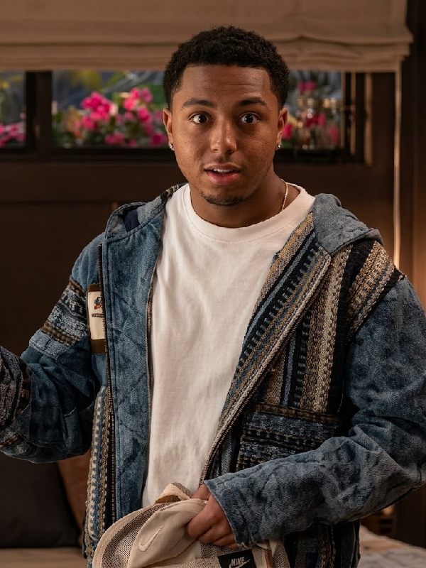 Reasonable Doubt S04 Thaddeus J. Mixson Tapestry Hoodie - view 3