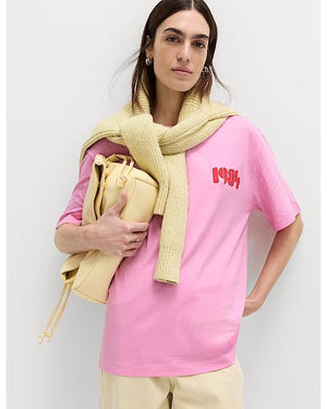 The Celebrity Traitors S02 Hannah Fry Pink Oversized T-Shirt