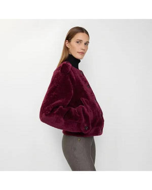 The Celebrity Traitors S02 Jerry Hall Shearling Jacket - view 5
