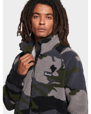 The Celebrity Traitors S02 Romesh Ranganathan Camo Fleece Jacket - view 3